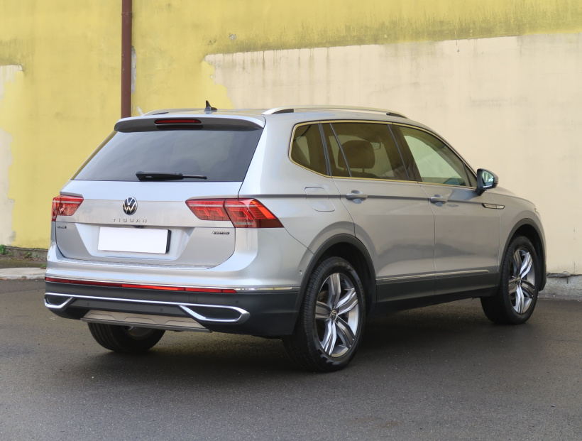 Volkswagen Tiguan, 2023