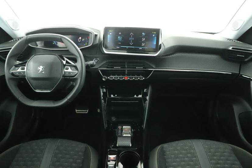 Peugeot e-2008, 2022
