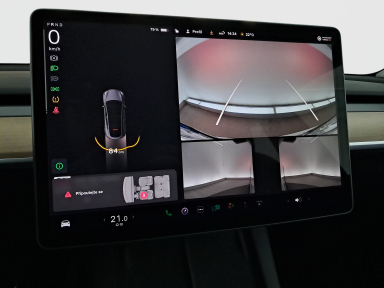 Tesla Model Y - 2022