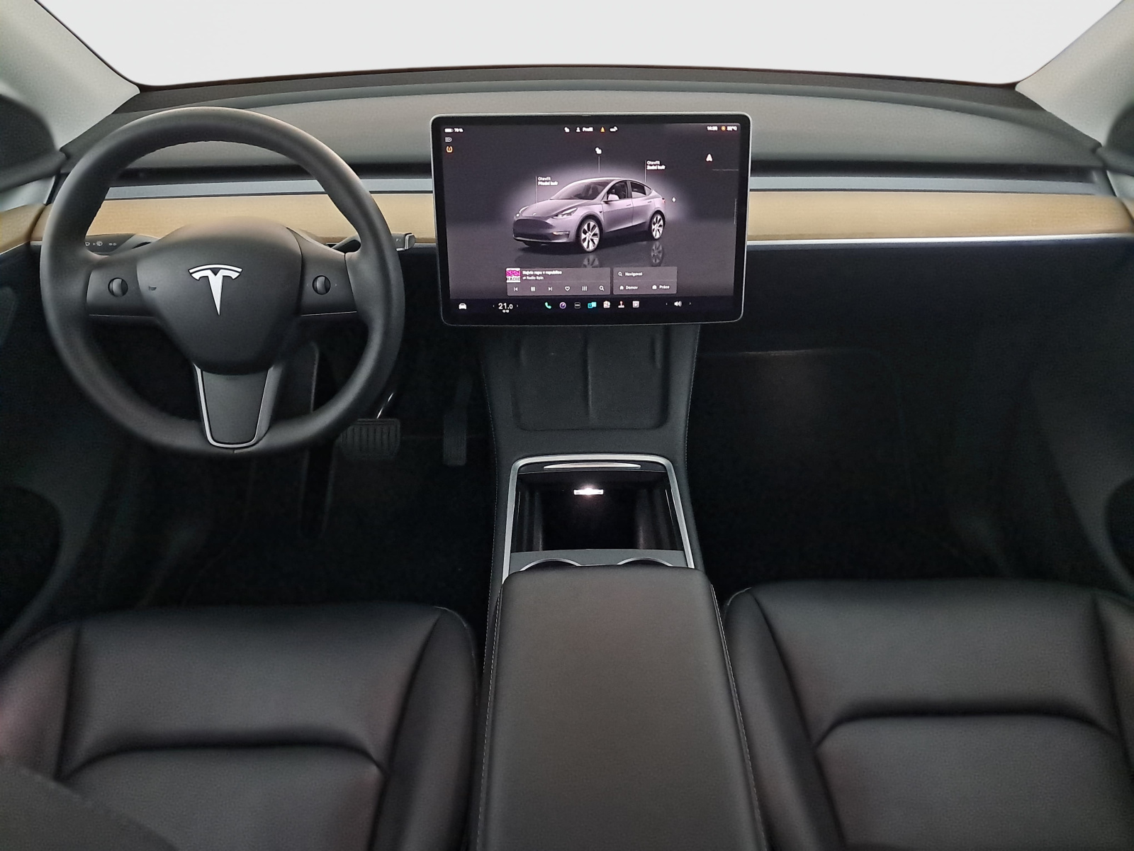 Tesla Model Y Long Range AWD – fotografie 10