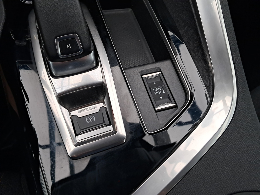 Peugeot 3008, 2021