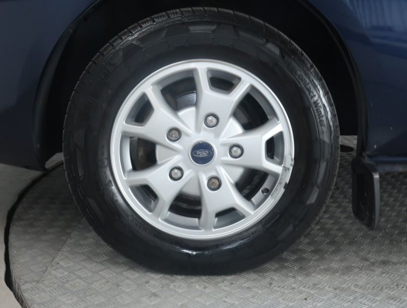 Ford Tourneo Custom, 2013