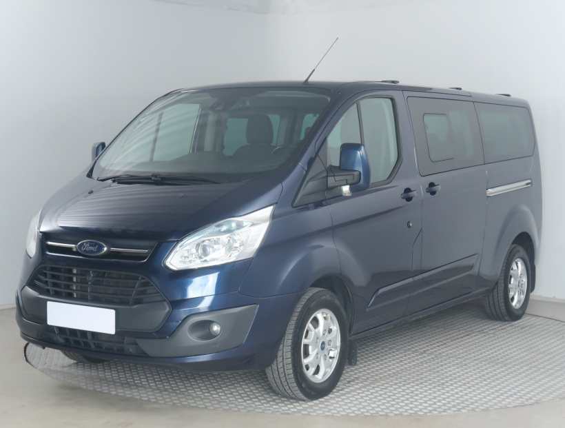 Ford Tourneo Custom, 2013