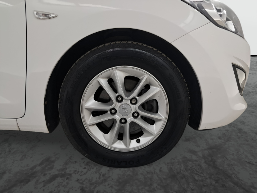 Hyundai i30, 2013