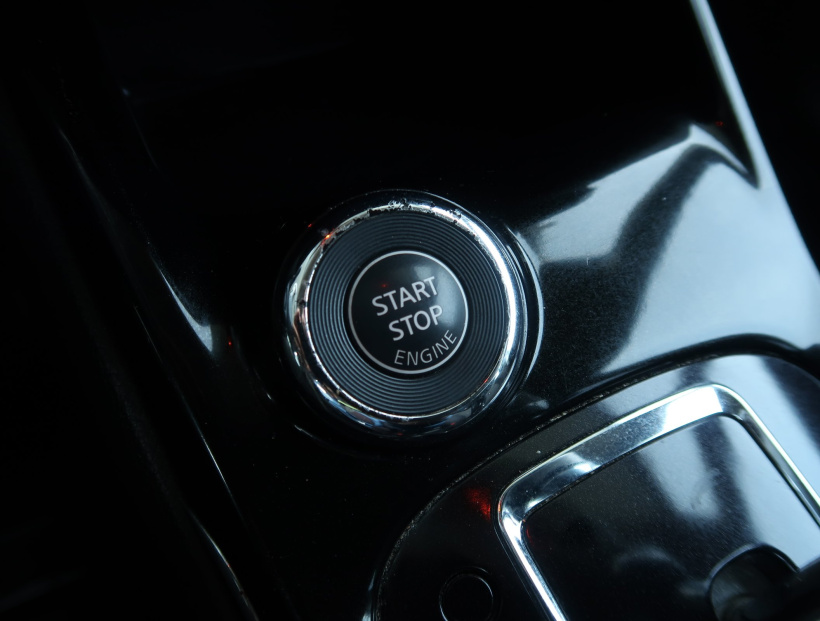 Nissan Pulsar, 2015