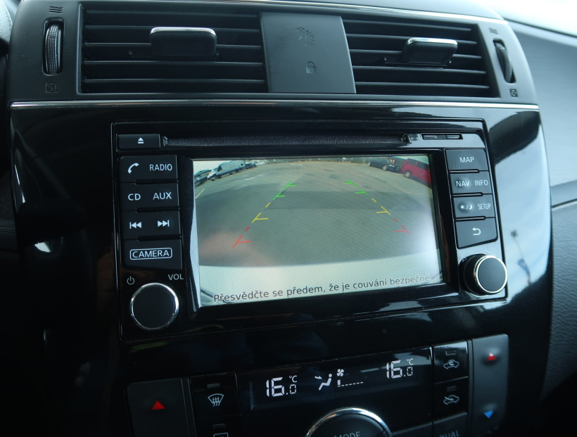 Nissan Pulsar, 2015