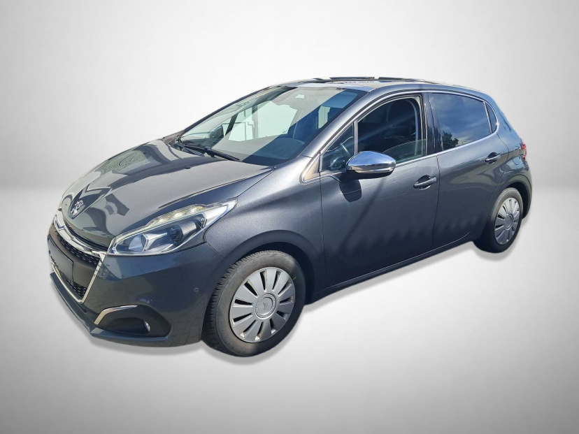 Peugeot 208, 2015
