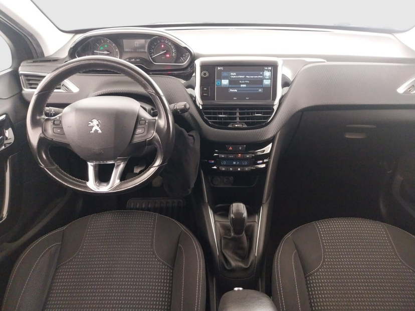Peugeot 208, 2015