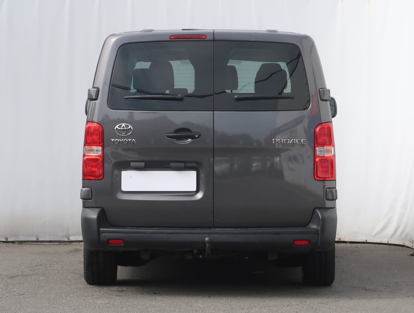Toyota ProAce, 2022
