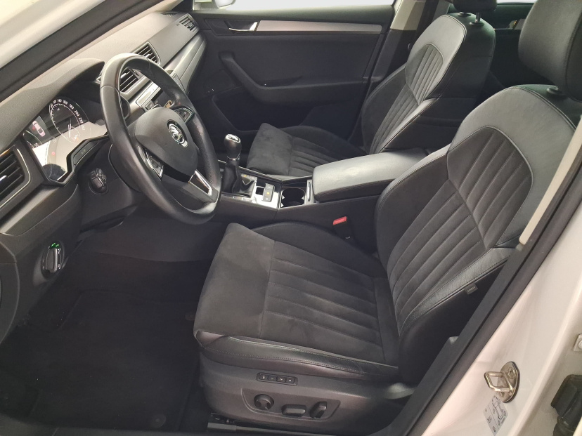 Škoda Superb, 2016