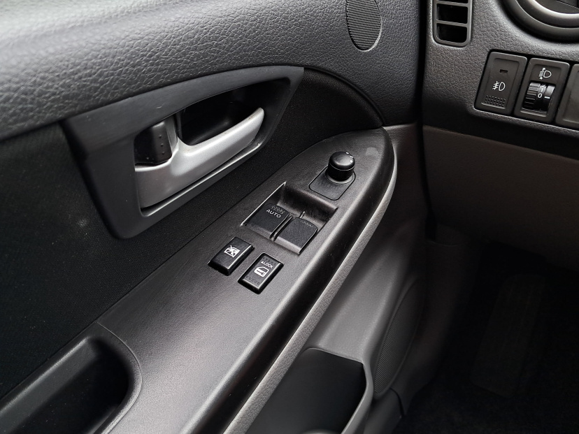 Suzuki SX4, 2011