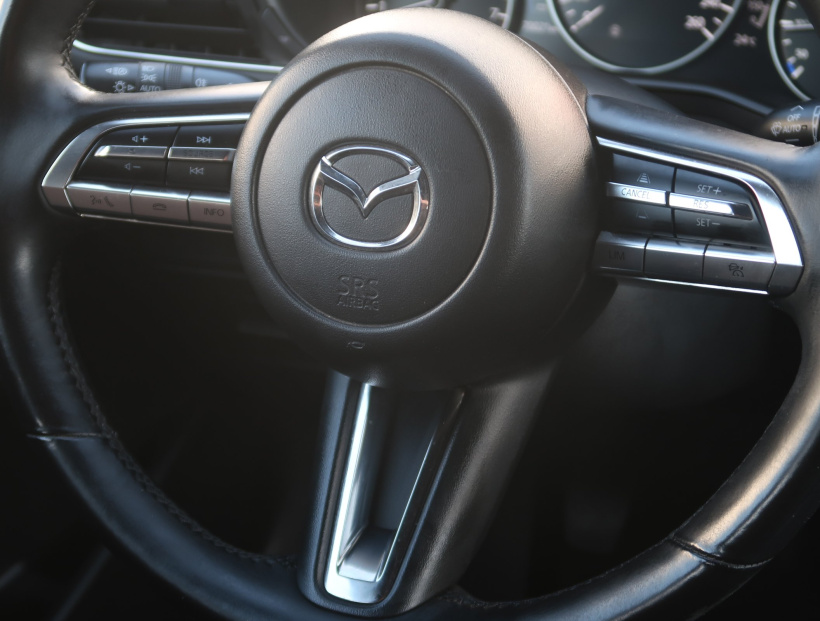 Mazda 3, 2021