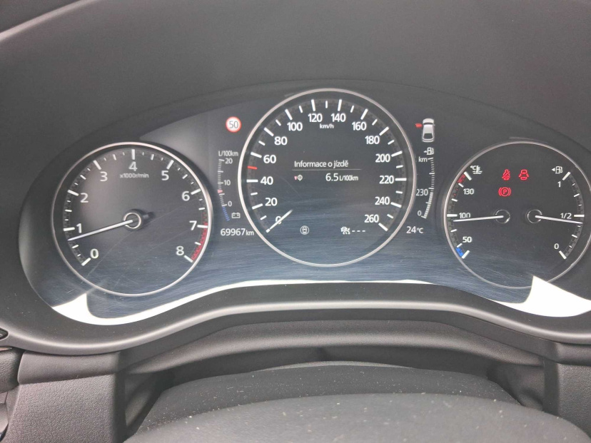 Mazda 3, 2021