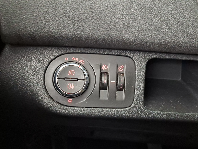 Opel Meriva, 2016