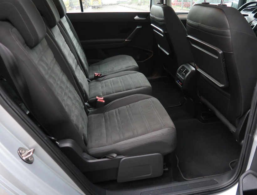 Volkswagen Touran, 2019