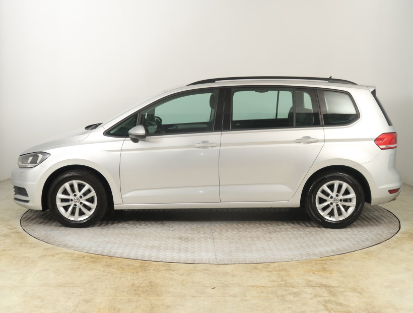 Volkswagen Touran, 2019