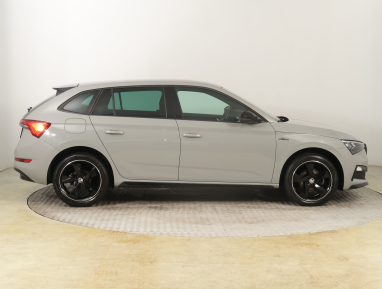 Škoda Scala - 2022