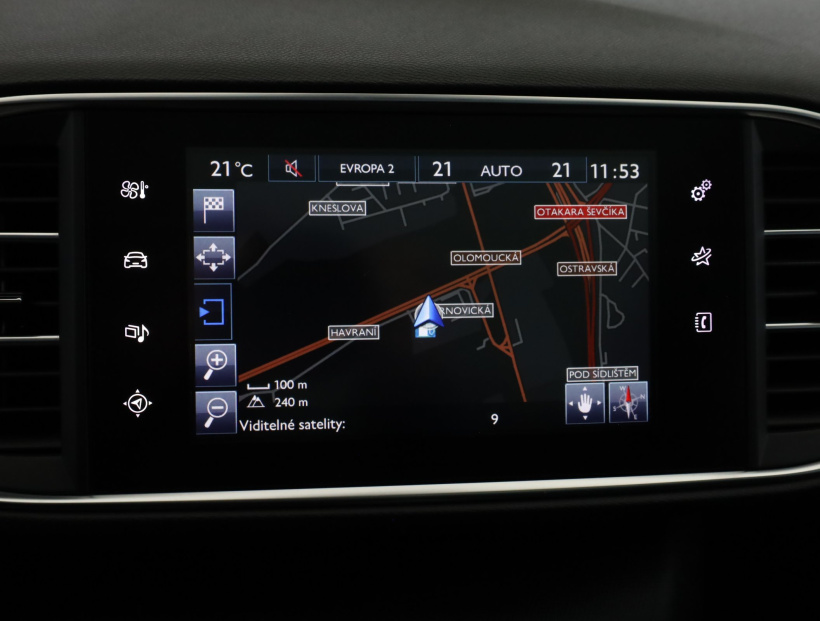 Peugeot 308, 2015
