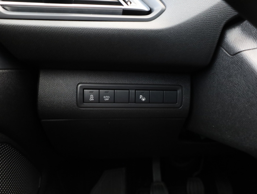 Peugeot 308, 2015