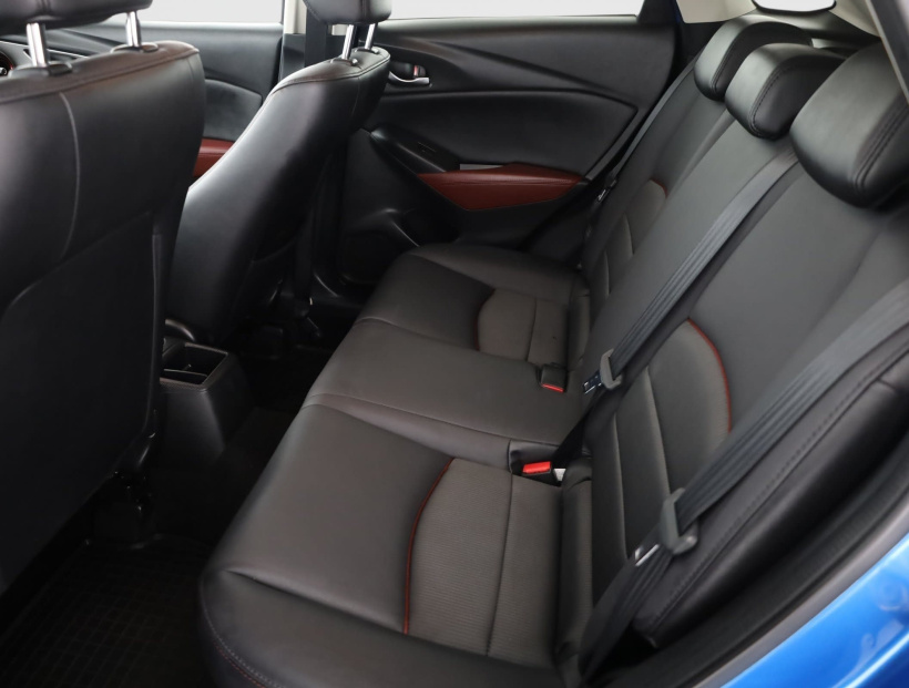 Mazda CX-3, 2016
