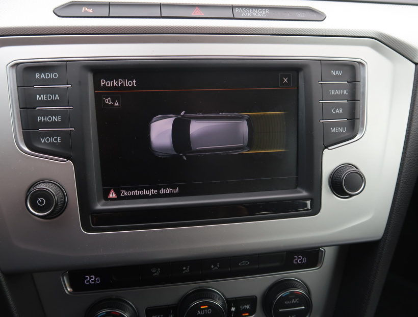 Volkswagen Passat, 2015