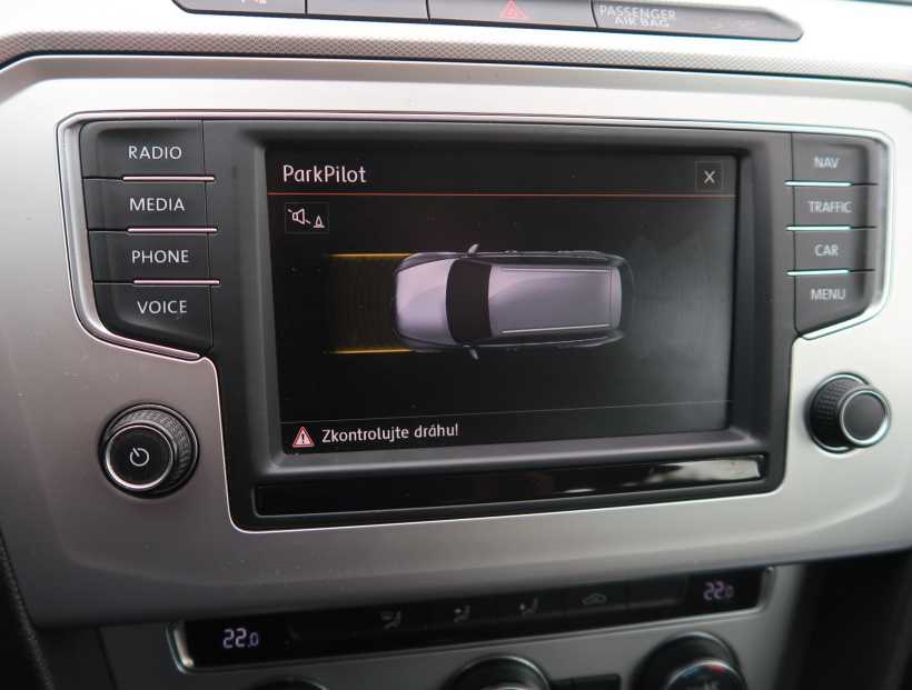 Volkswagen Passat, 2015