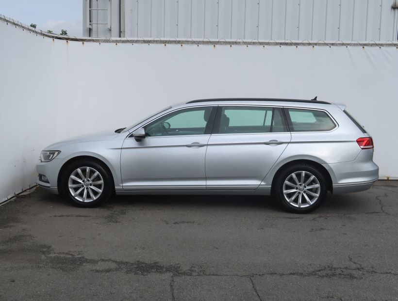 Volkswagen Passat, 2015