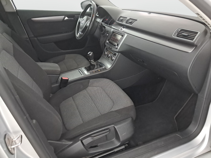Volkswagen Passat, 2012