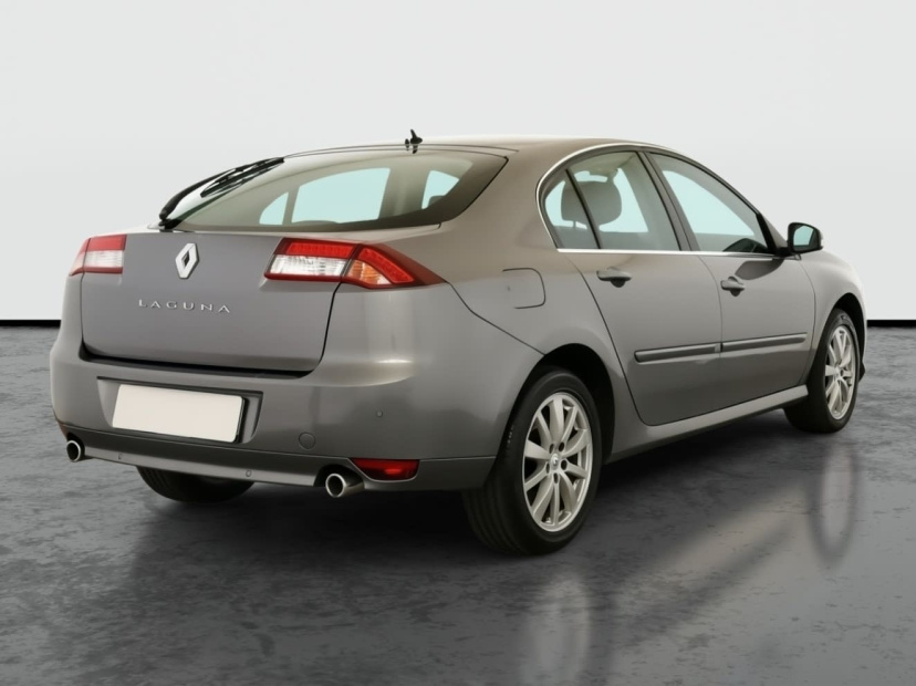 Renault Laguna, 2012