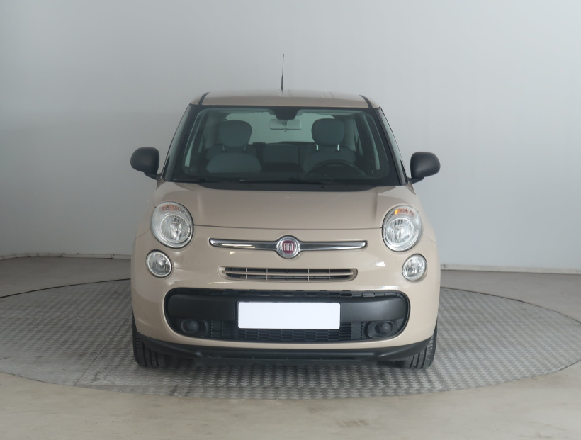 Fiat 500L, 2015