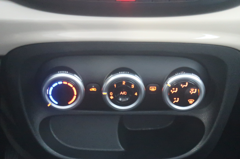 Fiat 500L, 2015