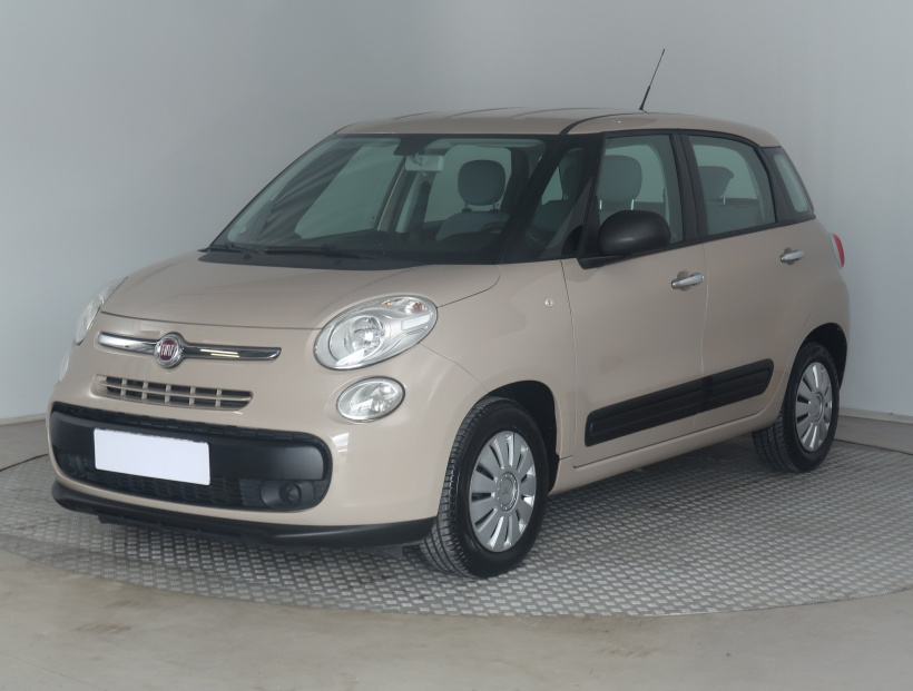 Fiat 500L, 2015