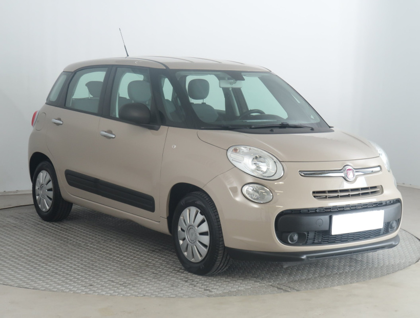 Fiat 500L, 2015