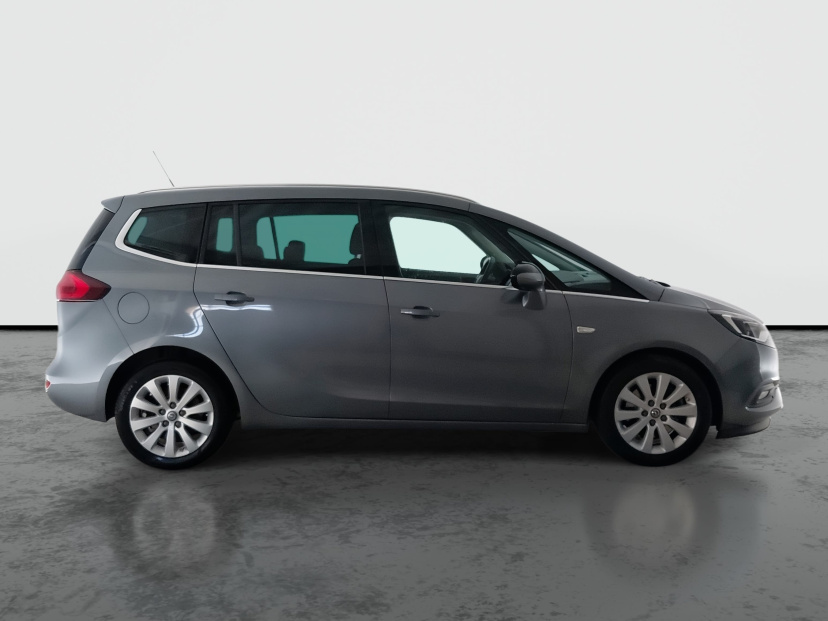 Opel Zafira, 2019