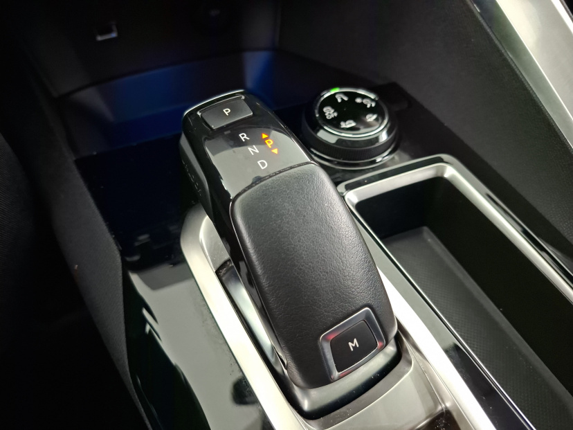 Peugeot 3008, 2019