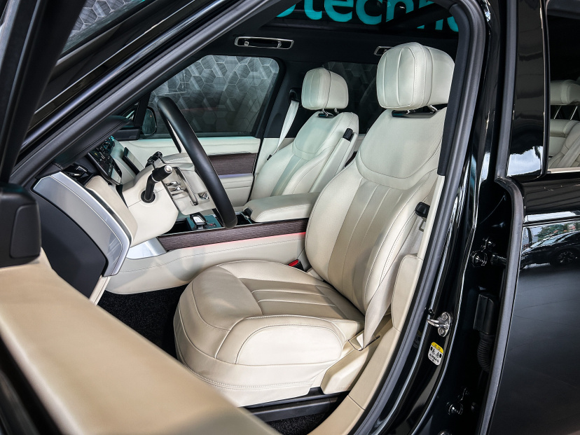 Land Rover Range Rover, 2025