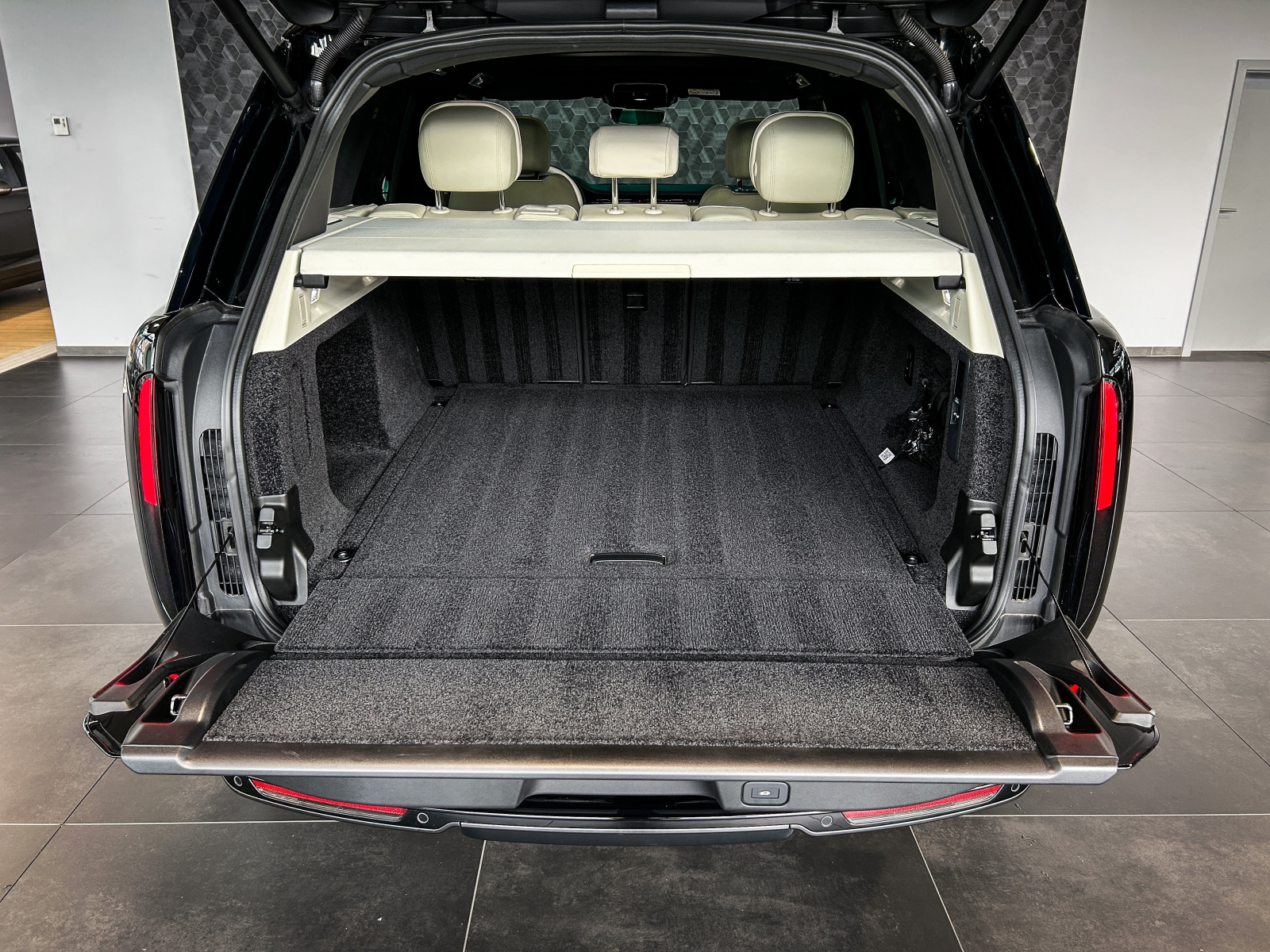 Land Rover Range Rover - 2025