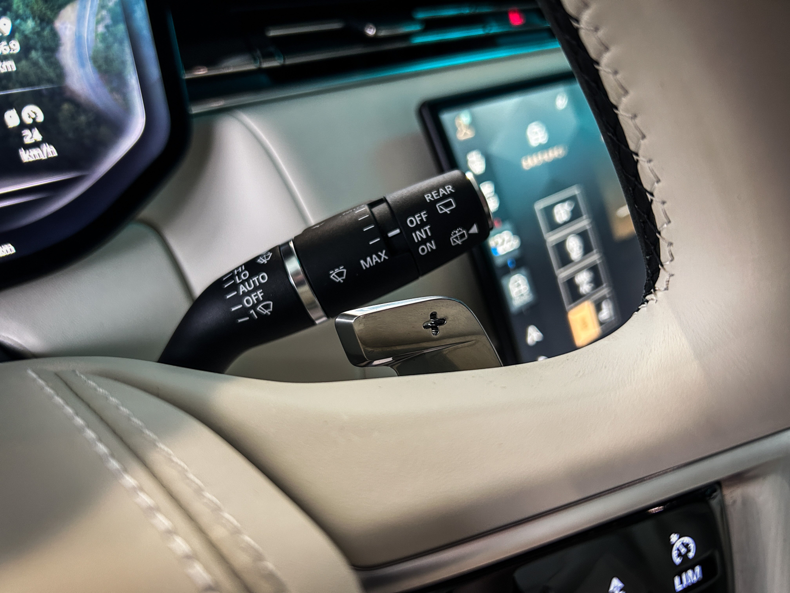 Land Rover Range Rover - 2025