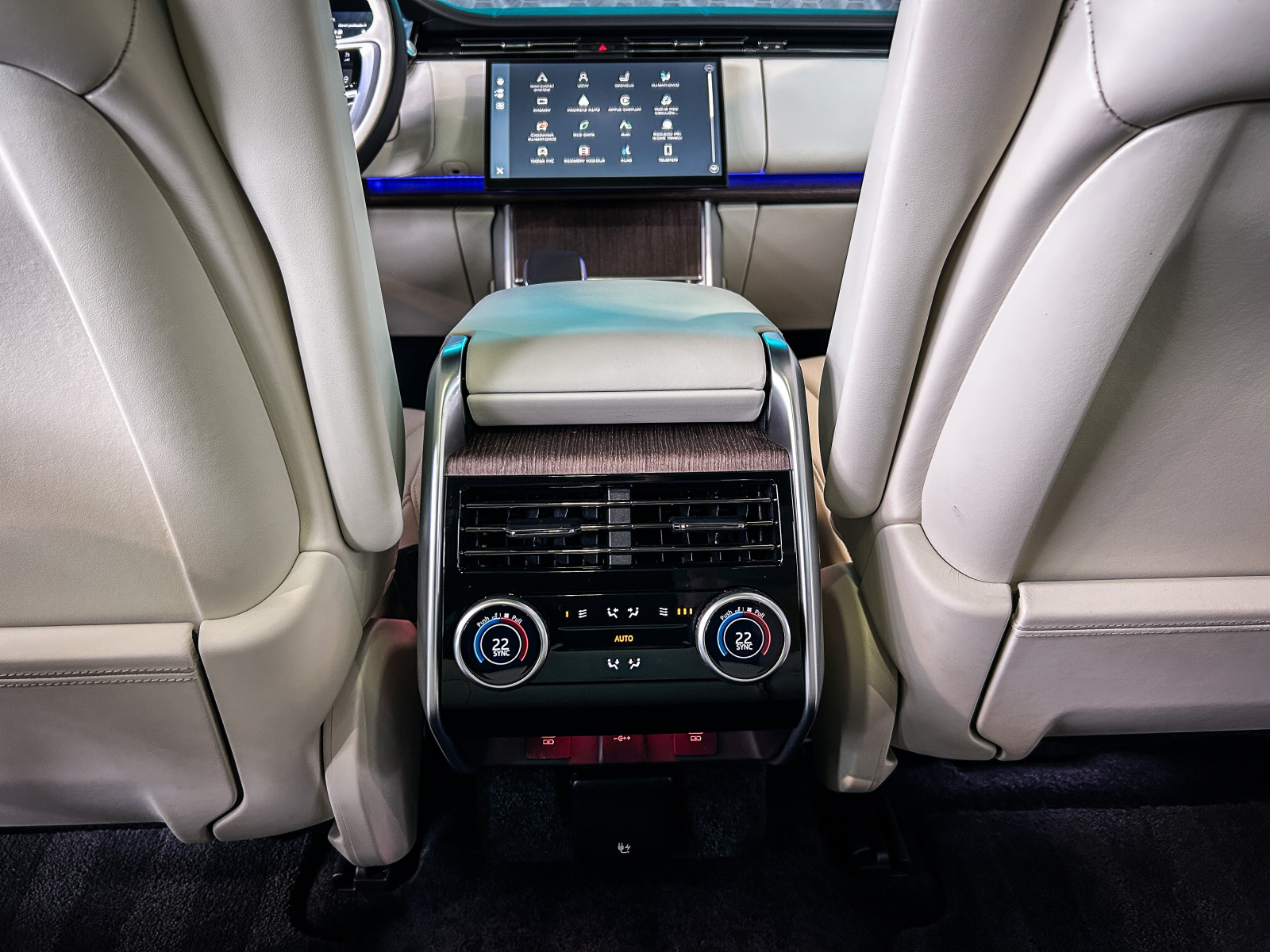 Land Rover Range Rover - 2025