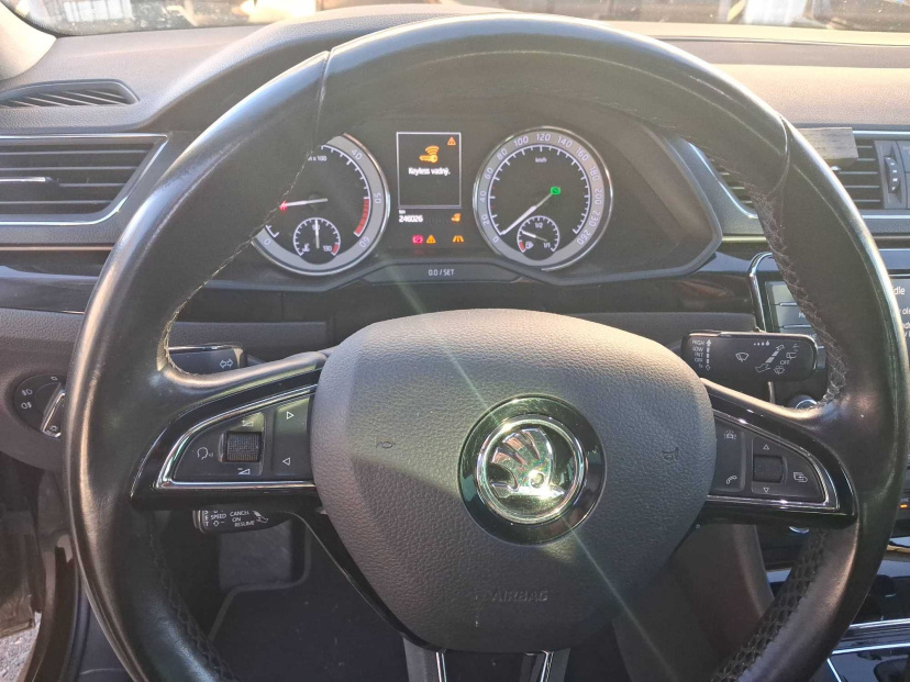 Škoda Superb, 2016