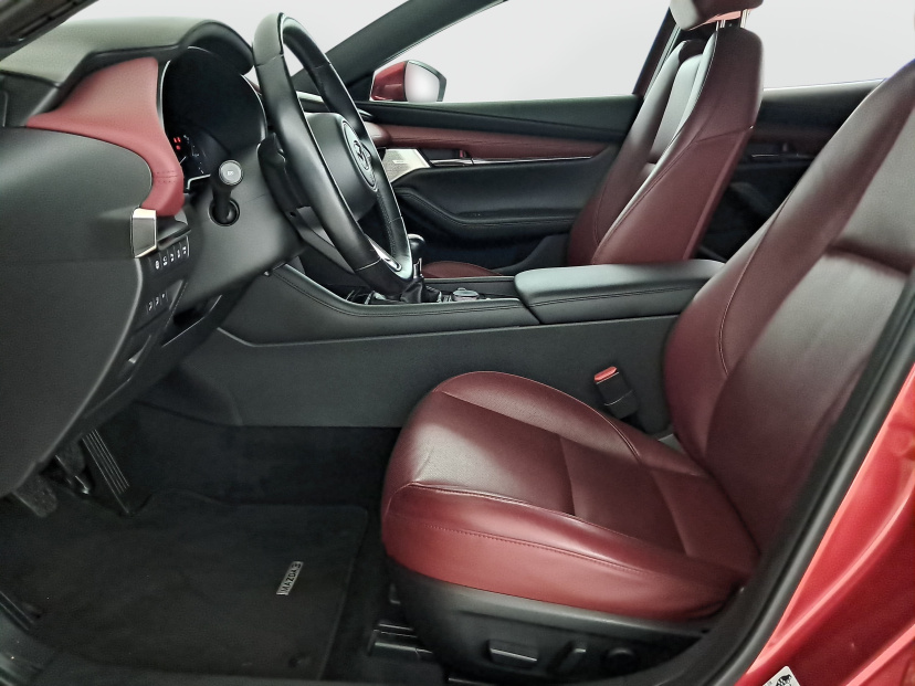 Mazda 3, 2020