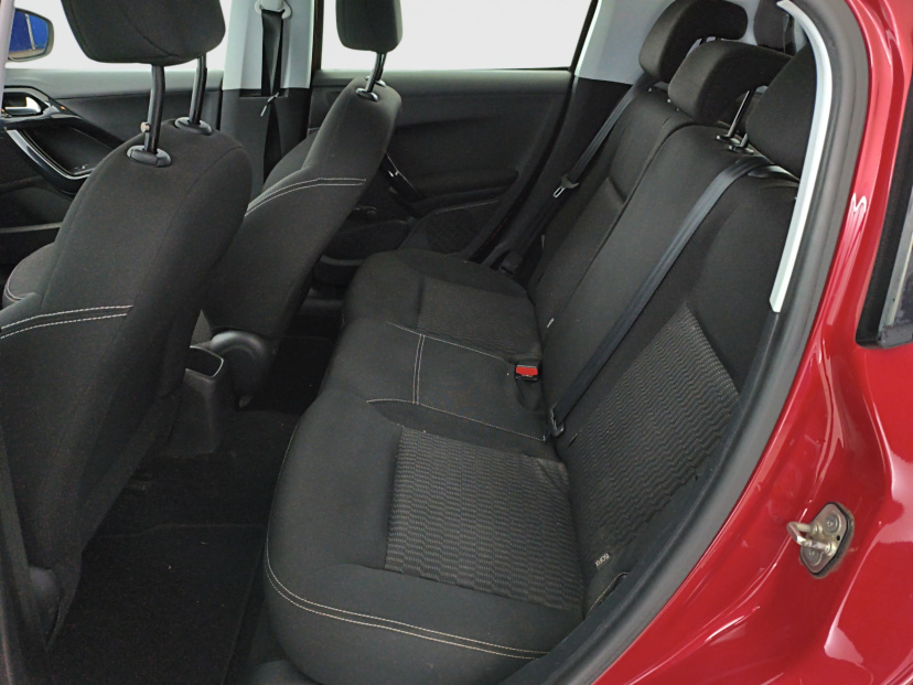 Peugeot 208, 2017
