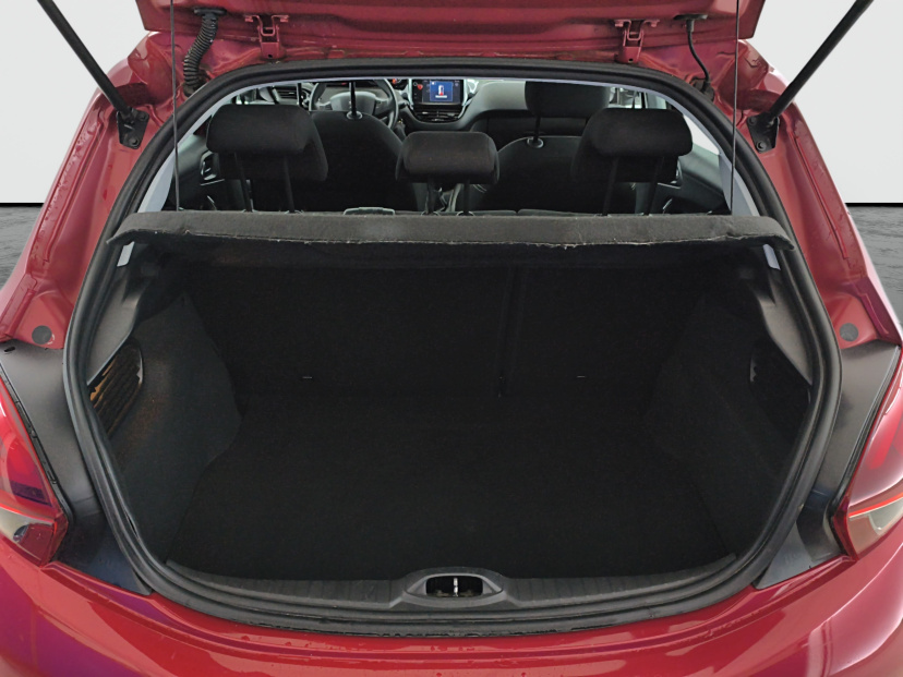 Peugeot 208, 2017