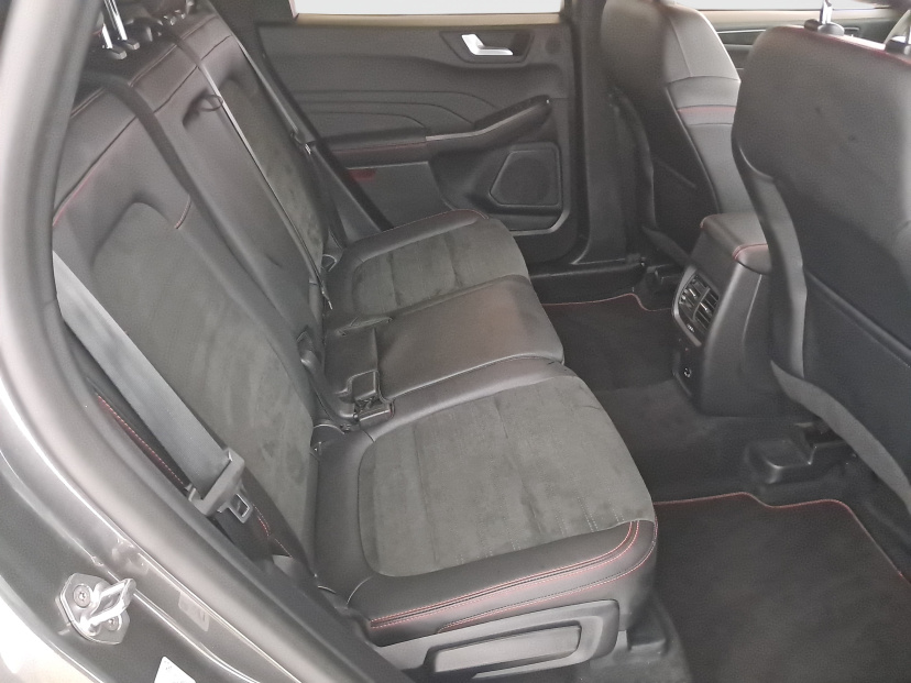 Ford Kuga, 2023