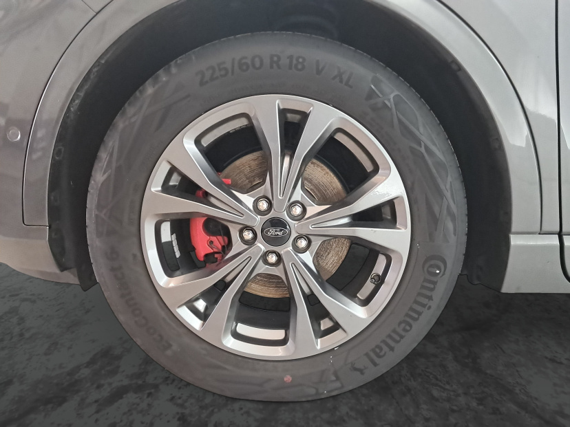 Ford Kuga, 2023
