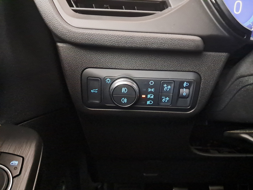 Ford Kuga, 2023