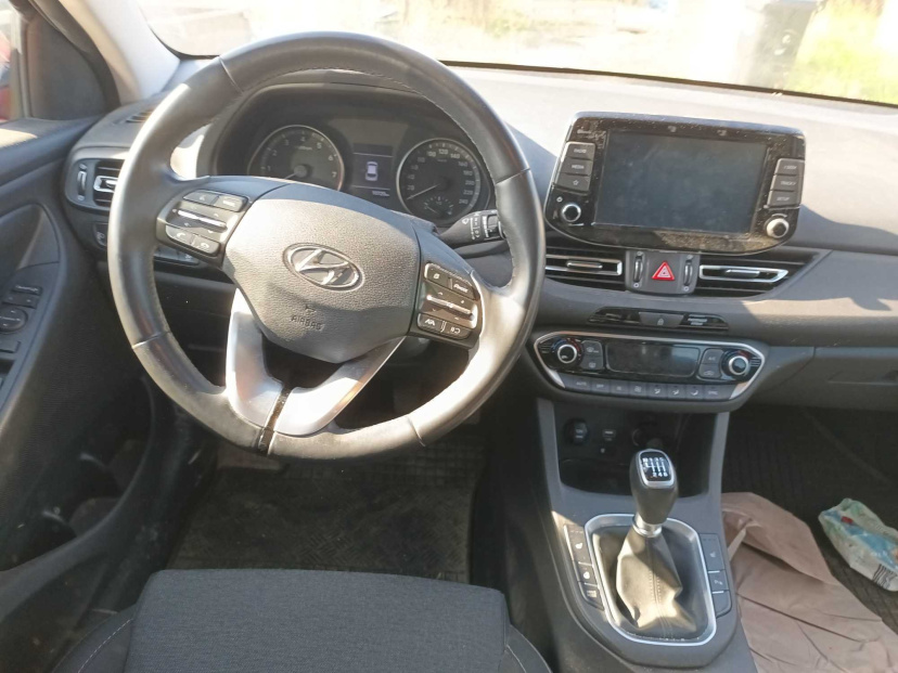 Hyundai i30, 2021