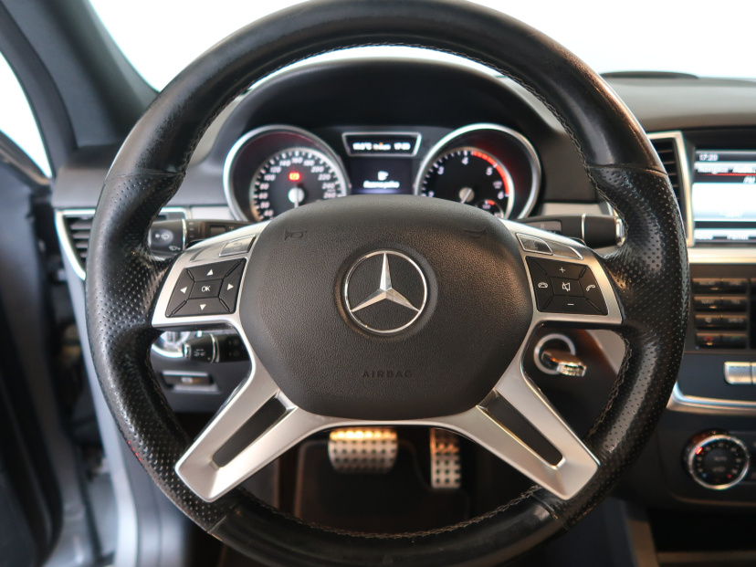 Mercedes-Benz ML, 2013