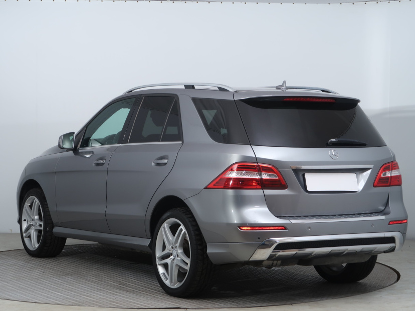 Mercedes-Benz ML, 2013