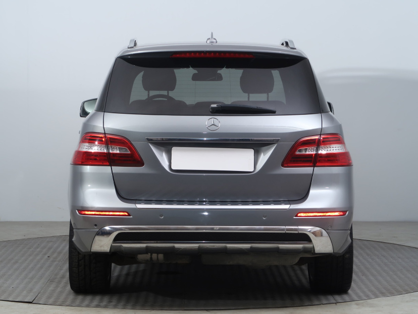 Mercedes-Benz ML, 2013